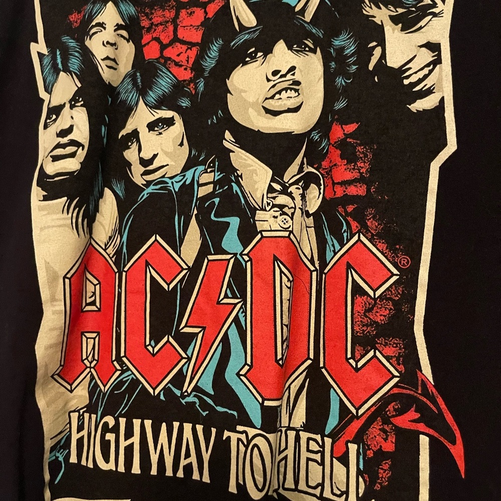 AC/DC tee